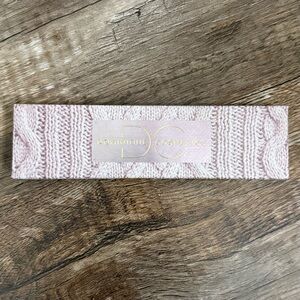 Dominique Cosmetics Sweater Weather Eyeshadow Palette 6 Matte Shades